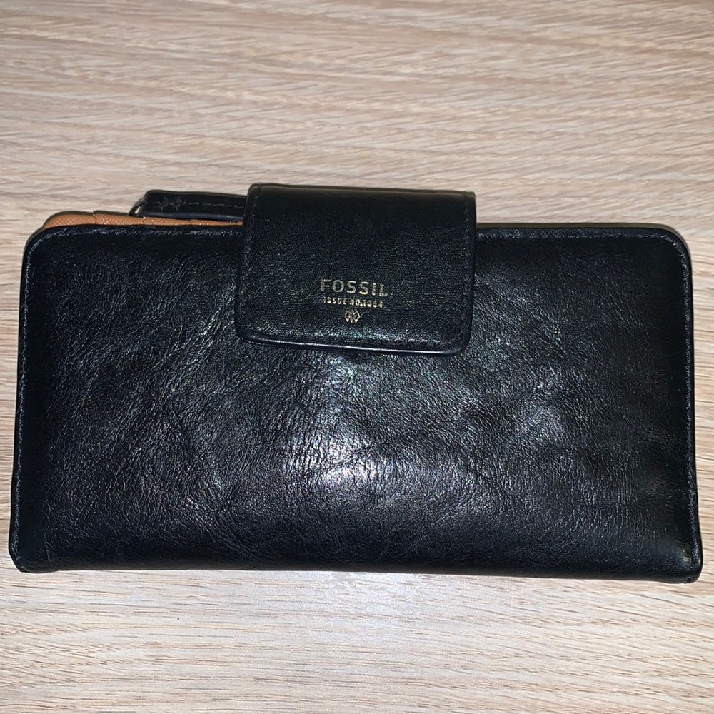 Fossil Wallet - Picture 3 of 7